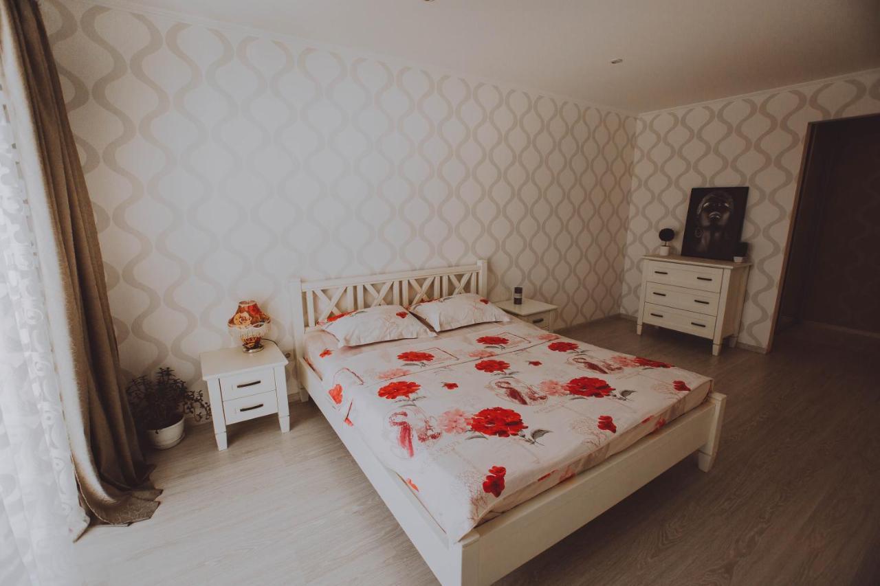 Standard Plus Apartment Poltava Exterior photo